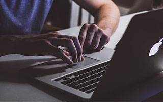 开云网站-巴萨派出代表团登门拜访荷兰小将奈斯塔德劝说加盟|巴塞罗那|特温特|巴塞罗那竞技俱乐部|奥斯卡-塔瓦雷斯|阿杰伊_新浪体育_新浪新闻