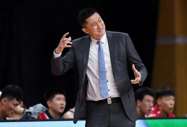 开云网站-广东队状态为何起起伏伏？杜锋：球队已进入疲劳期